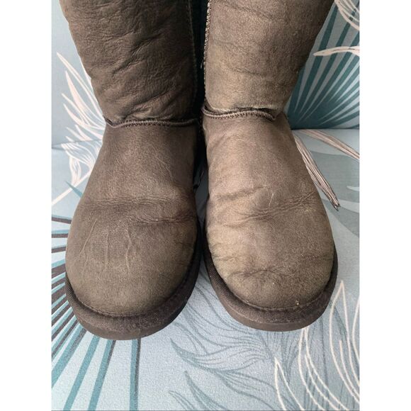 UGG Classic Short black Suede Shearling Sheepskin Boots womens 6 - Picture 5 of 11